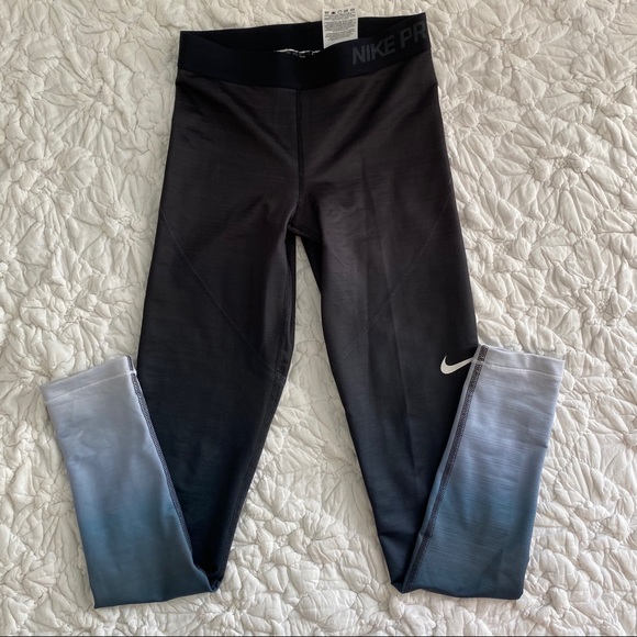 Nike Pants - NWOT NIKE PRO HYPERWARM OMBRÉ LEGGINGS